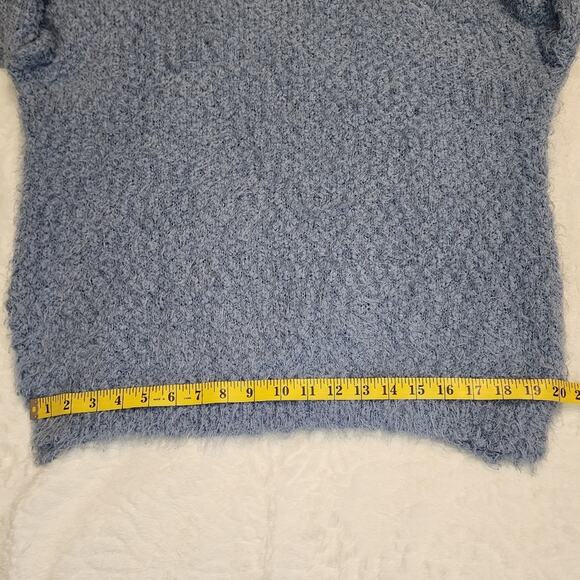Love Tree Boucle Blue V-Neck Sweater, Size X-Large - Picture 6 of 10